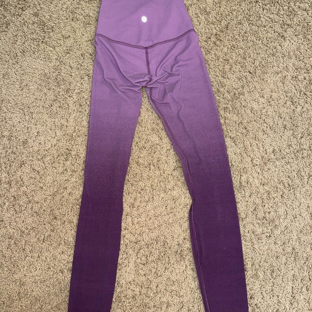 Lululemon  Women’s Leggings SIZE 0 Purple Ombre Spray Align Pant